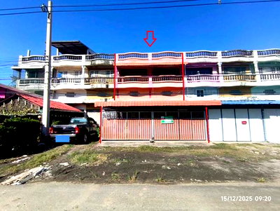 Shophouses for sale Nakhon Sawan : SHOP HOUSE 52 Sq.w. Krok Phra Nakhon Sawan for 2.5M