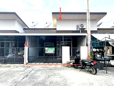 Townhouses for sale : TOWN HOUSE 21.4 Sq.w. Pluak Daeng Rayong for 1.1M