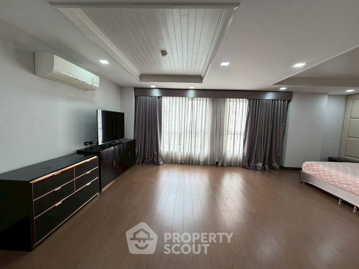 รูป คอนโด 2 ห้องนอน 190 ตร.ม. อเวนิว 61 ใกล้ BTS ทองหล่อ 400 ม. (ID 2658797) - รูปที่ 12/19