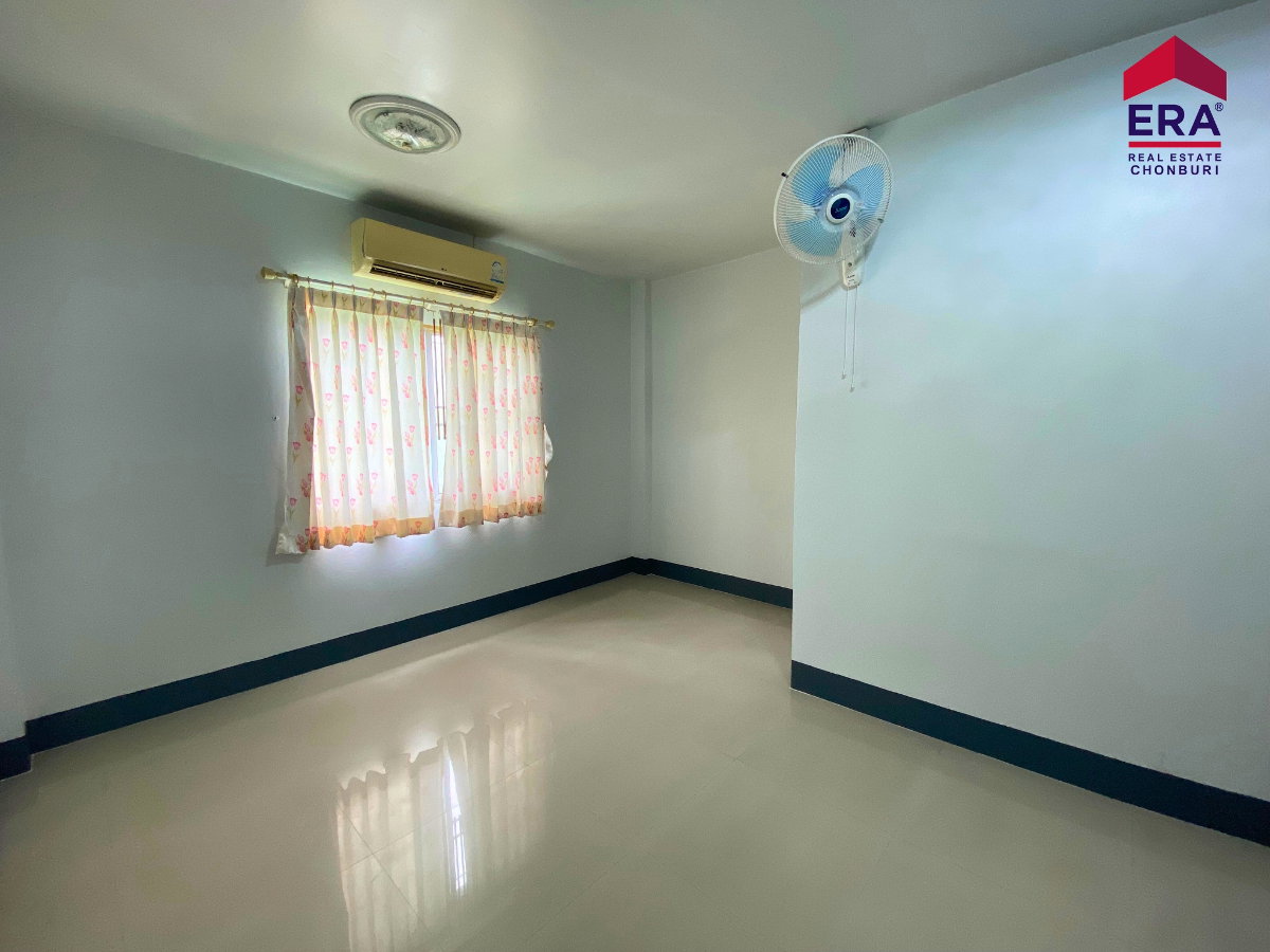 picture For Rent: 2-Storey Townhouse at The Plus, Sriracha - 12/17