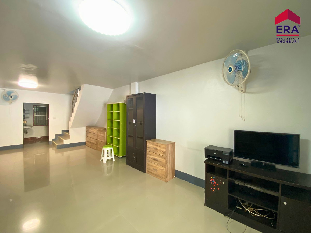 picture For Rent: 2-Storey Townhouse at The Plus, Sriracha - 4/17
