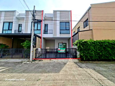 Townhouses for sale : TOWN HOUSE 20 Sq.w. Bang Bon Bangkok for 2.1M