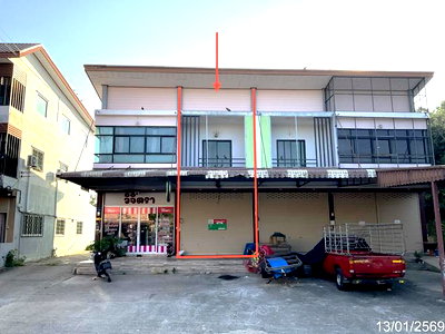 Shophouses for sale Lat Yao Nakhon Sawan : SHOP HOUSE 25.6 Sq.w. Lat Yao Nakhon Sawan for 1.7M