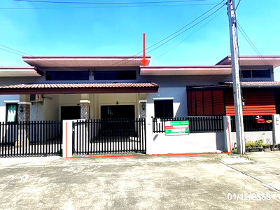 ทาวน์โฮม ปลวกแดง : ทาวน์เฮ้าส์ 21 ตร.วา บ้านสุขใจ สุขสบาย 5 ปลวกแดง ระยอง 1.2M