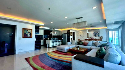 Condos for sale : Sea View Condo for Sale in Pratumnak Hill Cosy Beach Pattaya
