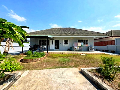 Houses for sale Khao Chi Chan : Single house for sale in Pattaya, Dusit Village, Huay Yai, Bang Lamung, Chonburi.
