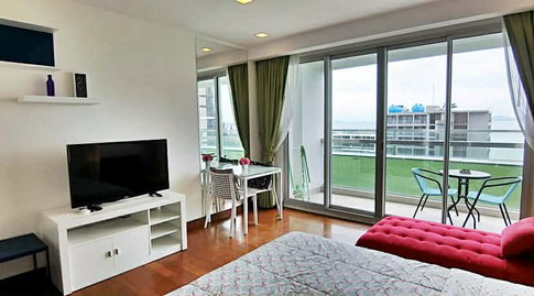 The Palm Wongamat Beach Pattaya Studio for Sale