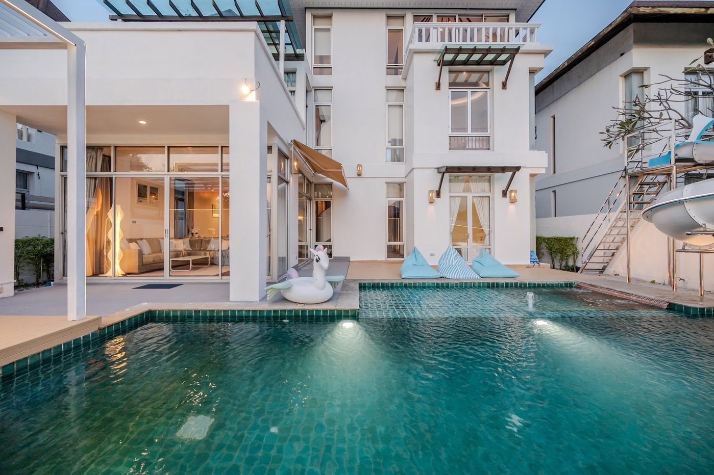 picture Pool Villa with Sea View for Rent in Jomtien Beach - 1/17