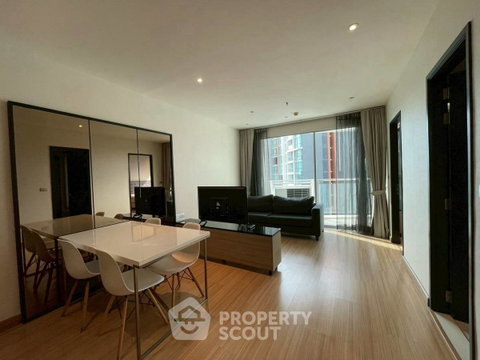 1-BR Condo At Sky Walk Residences, 200m To BTS Phra Khanong (ID 2366609)