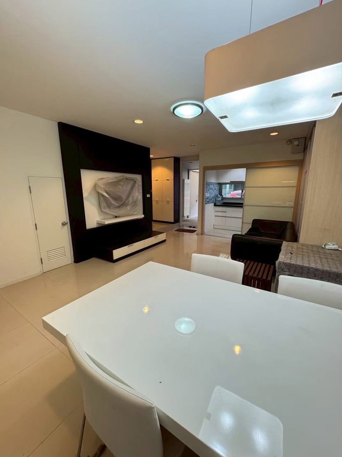 รูป 🏡✨ ทาวน์โฮม 3 ชั้น ทำเลพรีเมียมใน Noble Cube พัฒนาการ 3 ห้องนอน 3 ห้องน้ำตรงข้ามคลับเฮ้าส์ | หันหน้าทิศเหนือ | เพื่อนบ้านดี สังคมอบอุ่น - รูปที่ 6/20