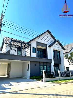 Houses for rent Samut Prakarn : ✨ For Rent: Centro Bangna ✨  💰 Only 150,000 THB/month