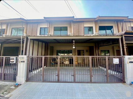 ขายทาวน์โฮม 2 ชั้น Pruksa Ville 73 พัฒนาการ 38 | บ้านหน้ากว้าง พื้นที่เยอะ ตกแต่งได้ตามสไตล์คุณ โอกาสดีสำหรับผู้ที่กำลังมองหาบ้านทำเลเมือง