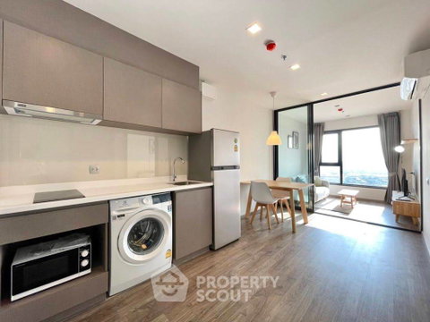 1-BR Condo In Life Ladprao Valley Near BTS Ha Yaek Lat Phrao (100m) (ID 2655230)