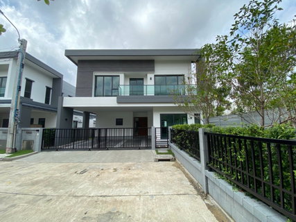 รูปภาพ P0576/for rent Corner plot detached house, The City Sukhumvit - Onnut project, beautiful house, large area, potential location.