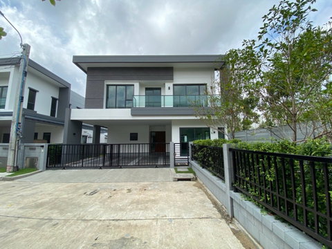 P0576/ให้เช่า บ้านเดี่ยวแปลงมุม โครงการ The City Sukhumvit – Onnut บ้านสวย พื้นที่ใหญ่ ทำเลศักยภาพ