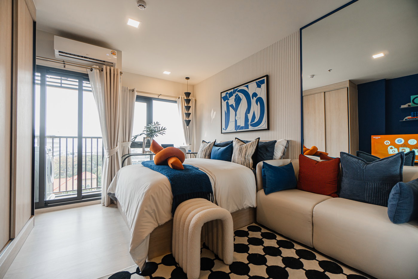 รูป FLO by Sansiri 1 bedroom, for sale - รูปที่ 1/22