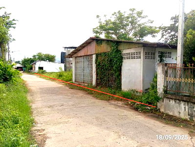 Houses for sale : HOME 400 Sq.w. Muang Surin Surin for 4.1M
