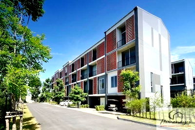 Townhouses for rent Boromarajonani College Of Nursing Noppharat Wachi : SIAMESE blossom @               fashion