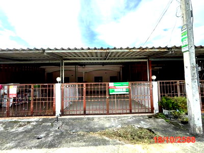 ทาวน์เฮ้าส์ 27 ตร.วา คลองตาลริเวอร์ไซค์ เวียงสระ สุราษฎร์ธานี 803,000