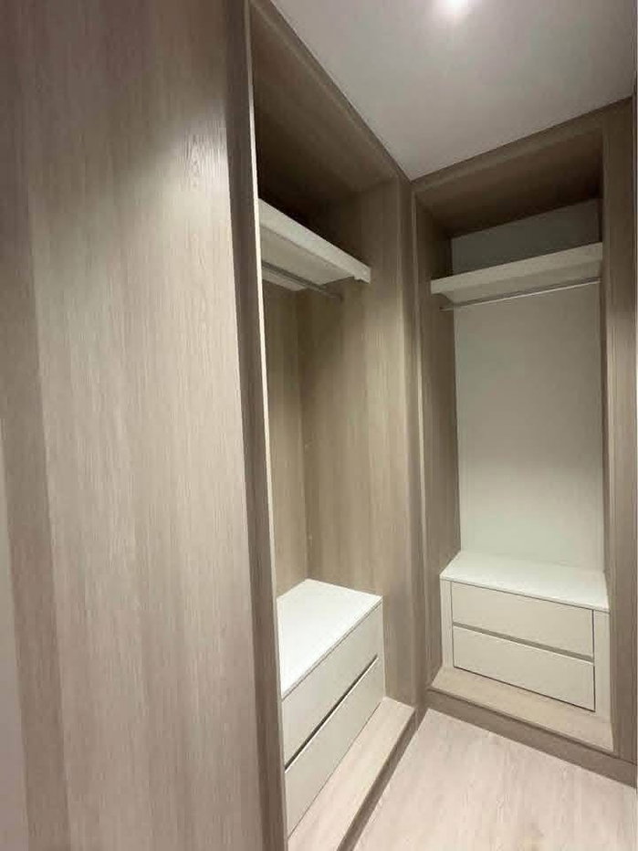 picture Reference Sathorn - Wongwianyai - 5/11