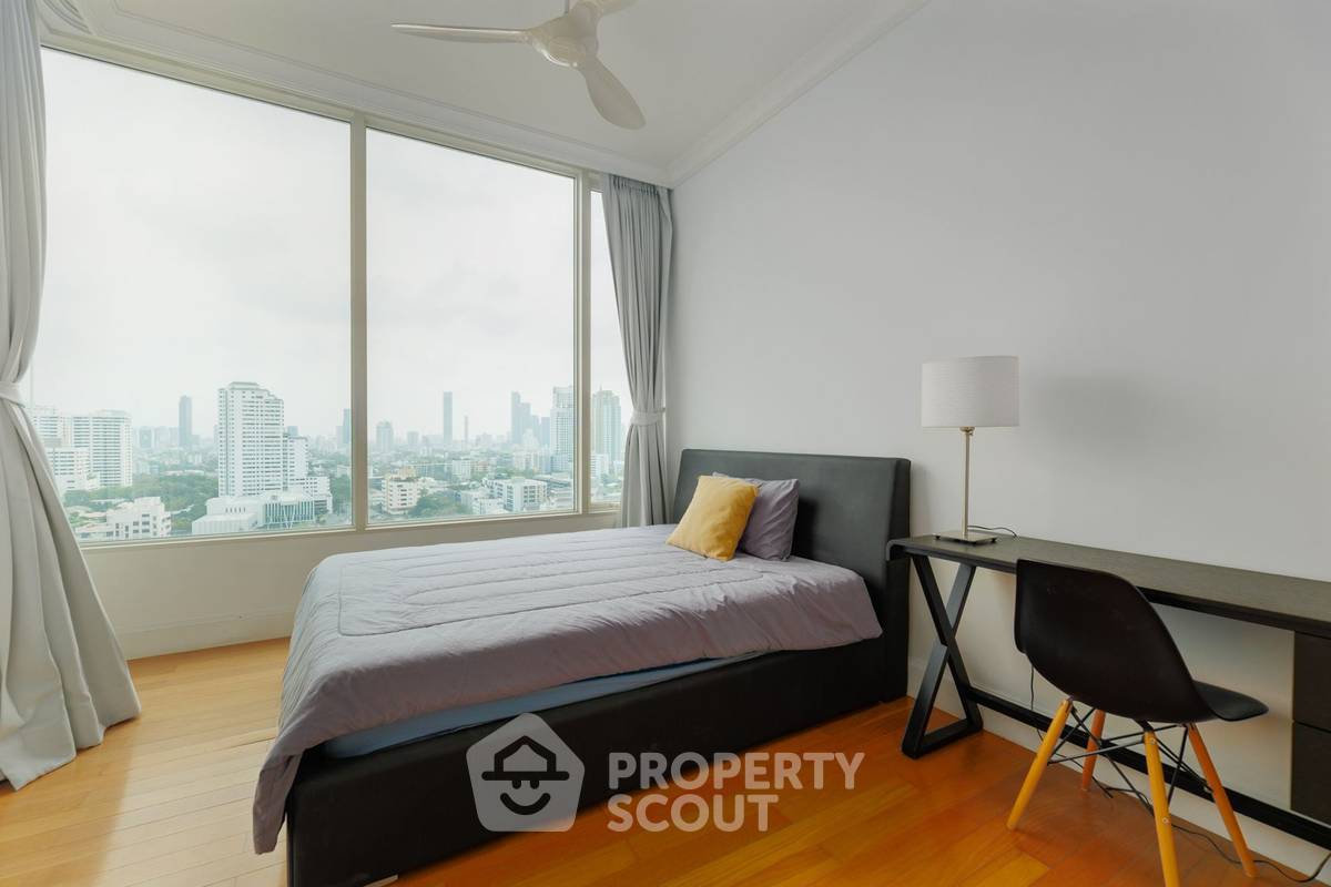 รูป คอนโด 2 ห้องนอน Royce Private Residences ชั้น 17 ใกล้ MRT สุขุมวิท (ID 2152724) - รูปที่ 6/14