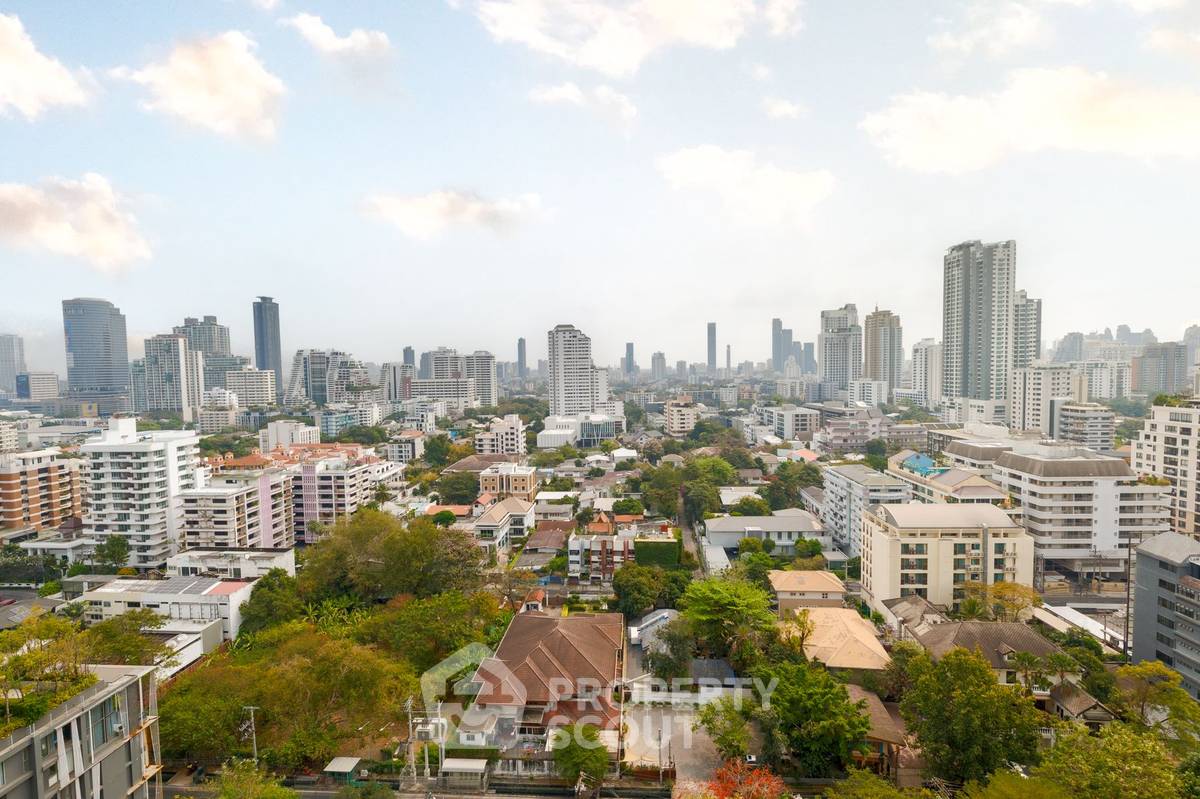 รูป คอนโด 2 ห้องนอน Royce Private Residences ชั้น 17 ใกล้ MRT สุขุมวิท (ID 2152724) - รูปที่ 5/14