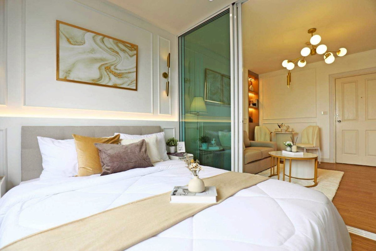 picture D Condo.                Ramindra - 5/10