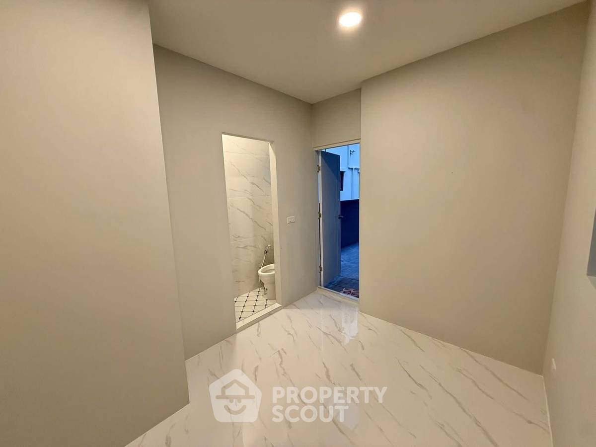 รูป บ้านเดี่ยว 4 ห้องนอน ขาย ที่ เซนโทร บางนา บางแก้ว (ID 2664863) - รูปที่ 18/23
