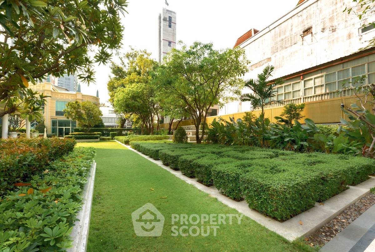 รูป คอนโด 2 ห้องนอน Royce Private Residences ชั้น 17 ใกล้ MRT สุขุมวิท (ID 2152724) - รูปที่ 14/14
