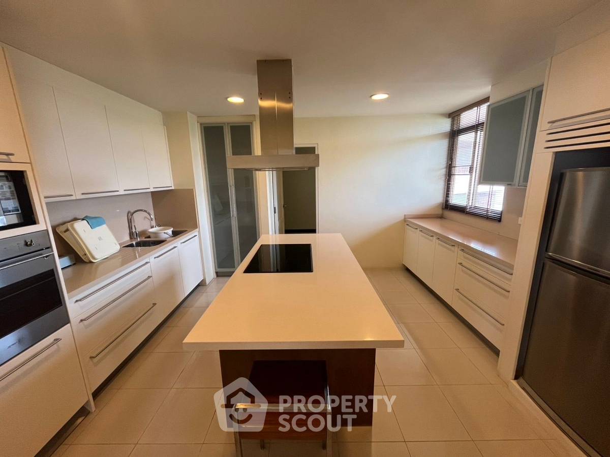 picture 3-BR 228 Sqm Condo For Rent, Royal Garden Tower, Hua Hin City (ID 2109362) - 17/32