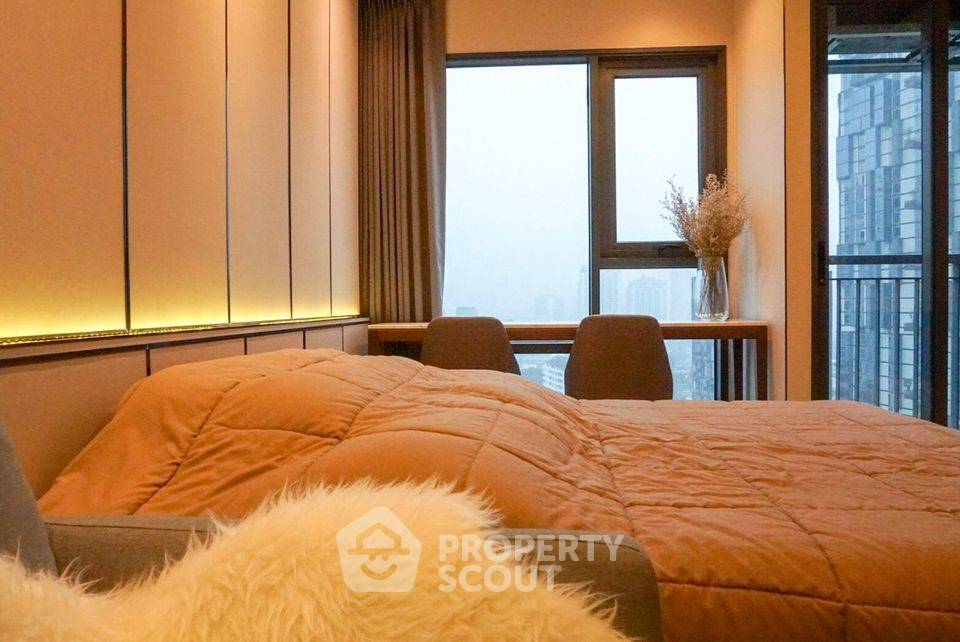รูป คอนโด 1 ห้องนอน 18th-Floor ขนาด 25 ตร.ม. ที่ Rhythm Sukhumvit 36-38 ใกล้ BTS ทองหล่อ 300 ม. (ID 566355) - รูปที่ 4/7