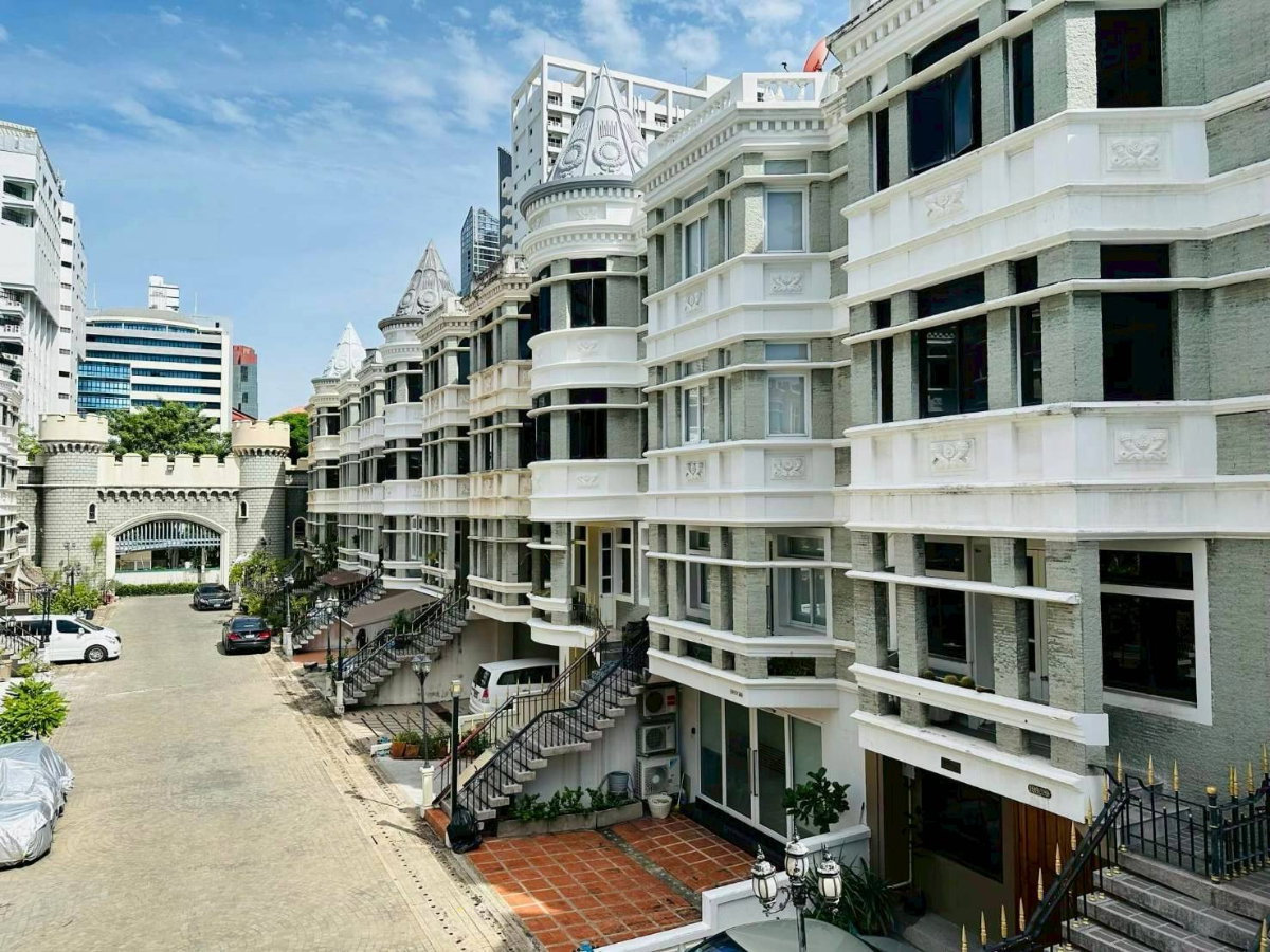 รูป P0483/ให้เช่าChicha castle Sukhumvit soi 31 ทาวน์โฮมขนาดใหญ่ รองรับทั้งอยู่อาศัยและทำโฮมออฟฟิศ - รูปที่ 8/10