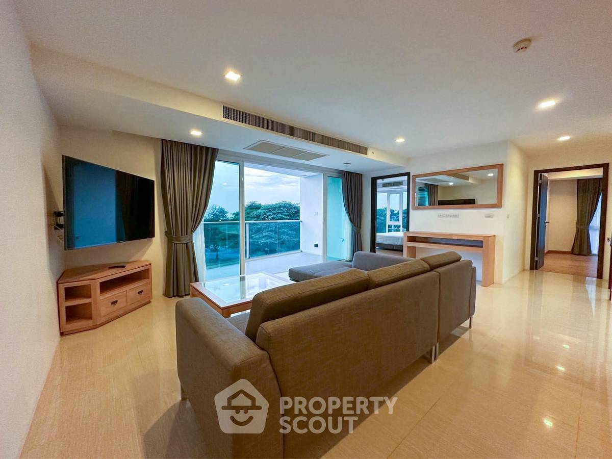 รูป คอนโด 2 ห้องนอน สำหรับขาย โครงการ Elegance @ Cosy Beach Pattaya ขนาด 114 ตร.ม. (ID 2575165) - รูปที่ 3/19