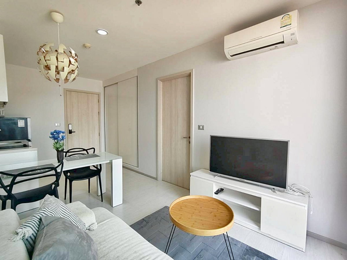 รูป ให้เช่าคอนโด RHYTHM 42  สุขุมวิท  ห้องสวย ใกล้ BTS เอกมัย - รูปที่ 2/13