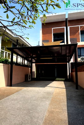 Home office for rent โลตัสเอ็กเพลส(สุทธิสาร) : For rent Home office Soi Ari Samphan ( SPSEVE1741 )
