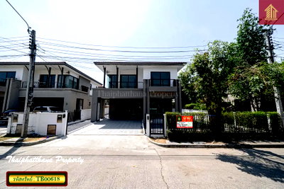 ขายบ้านเดี่ยว : เดอะ เซนโทร วัชรพล ถนนสุขาภิบาล 5 บ้านเดี่ยวรีโนเวทใหม่