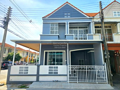 ทาวน์โฮม ลำลูกกา คลองหนึ่ง : ขายทาวน์เฮ้าส์/ทาวน์โฮม  อู่ทองเพลส 5 คูคต ลำลูกกา ปทุมธานี CX-146773 ✅ ทักไลน์ @connexproperty ตอบทันที ทีมงานมืออาชีพ ✅