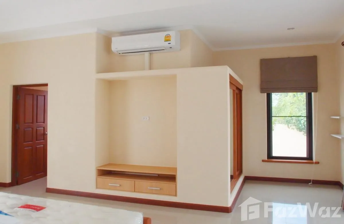 รูป วิลล่าให้เช่า 4 ห้องนอน ในโครงการ หมู่บ้านซานต้า มาเรีย 13327 - รูปที่ 18/21