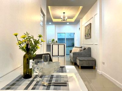 ทาวน์โฮม พิพิธภัณฑ์ยางพารา  : 2 Bedroom Townhouse for Sale East Pattaya