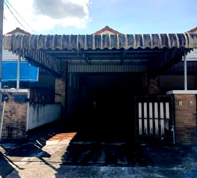 Townhouses for sale Satun : FOR SALE  TOWNHOUSE PROPERTY  1595000 BAHT.