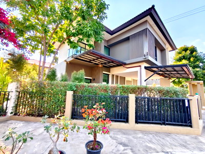 บ้านเดี่ยวให้เช่า : ให้เช่า บ้านเดียวเพลินจิต คอลลิน่า 