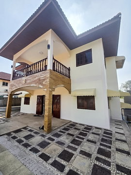 Single House for Sale Large Land Plot Mabprachan East Pattaya