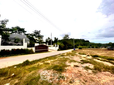 Land for sale Chonburi : Land For Sale In Bang Sare, Large Land Plot (Sattahip) (ID 2671301)
