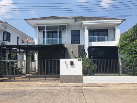 เดอะ ลีฟ – บ้านพัก 3 ห้องนอน จังหวัดนครสวรรค์