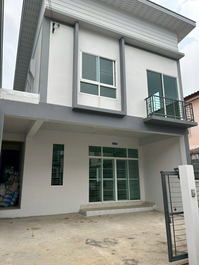 รูป ขายบ้านแฝดใหม่ 2 ชั้น 3 ห้องนอน 2 ห้องน้ำ หลักสี่ ใกล้รถไฟฟ้าสายสีชมพู แจ้งวัฒนะ 14 - รูปที่ 3/24