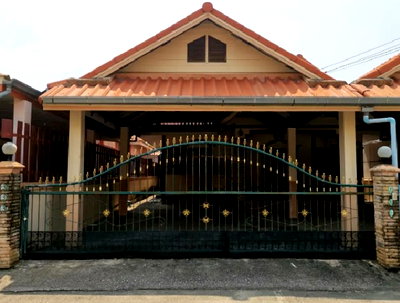 Houses for sale Khao Chi Chan : FOR SALE  HOUSE PROPERTY  2530000 BAHT.