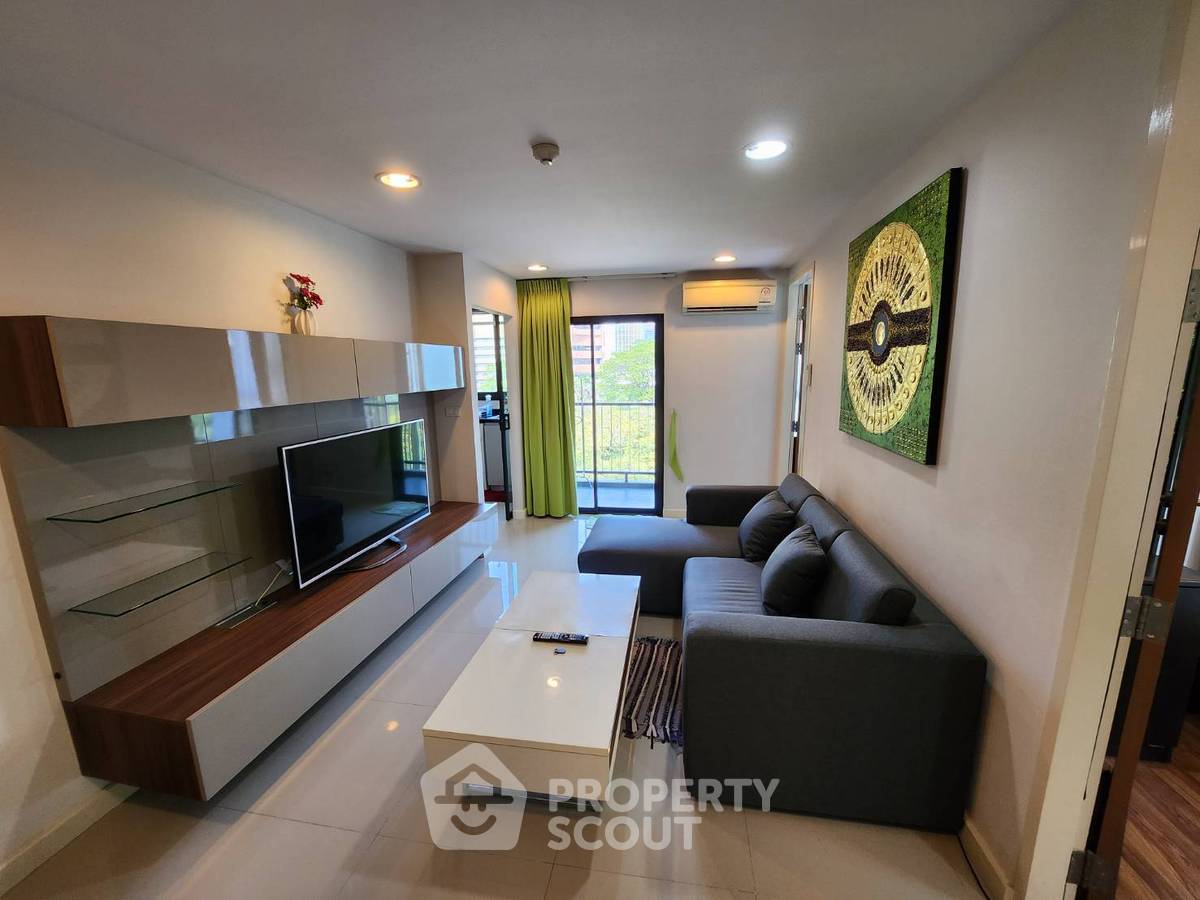รูป คอนโด 2 ห้องนอน Zenith Place สุขุมวิท 42 | ใกล้ BTS เอกมัย 300 ม. (ID 2671416) - รูปที่ 1/7
