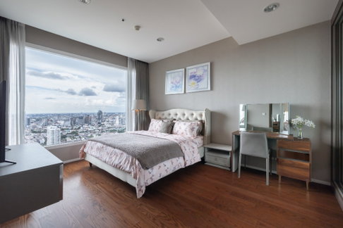 Steps from 🏫Shrewsbury International School! Premium 2BR Riverside living