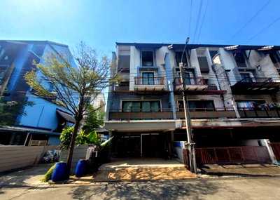 ทาวน์โฮม MRT สุทธิสาร : BP00707 ขายทาวน์เฮาส์ หมู่บ้าน อารียา แมนดารีน่า ถนน สุทธิสารวินิจฉัย แขวง สามเสนนอก เขต ห้วยขวาง จังหวัด กรุงเทพมหานคร
