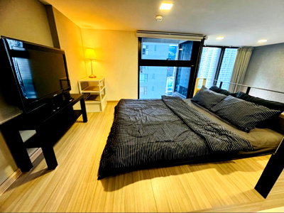 Condos for rent : MN3427 Chewathai Residence Asoke Full Furnitured 